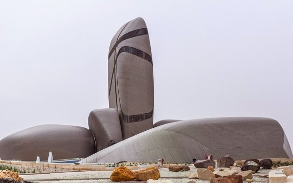 معدات للإيجار في الظهران